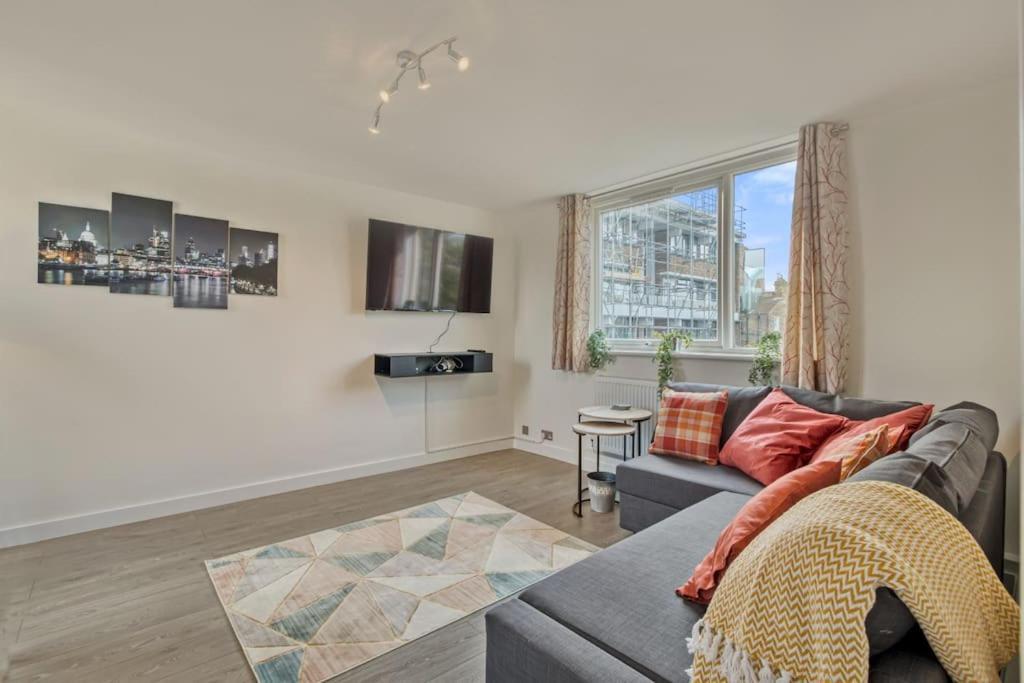 Hidden Gem In Battersea W/ Free Parking Londres Exterior foto